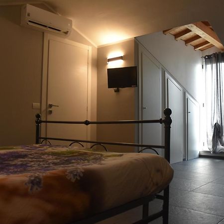 Ferienwohnung Collina Di Cloe Guarene Exterior foto